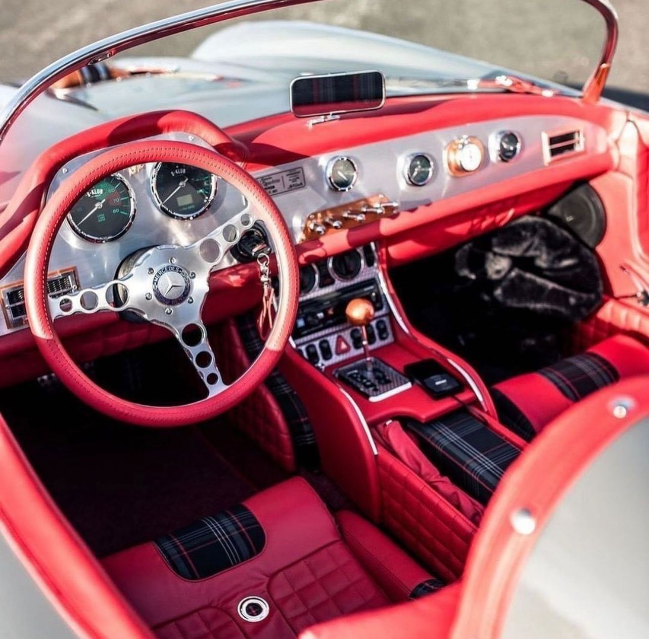 Red Interior of Mercedes-Benz 300SL Retromod